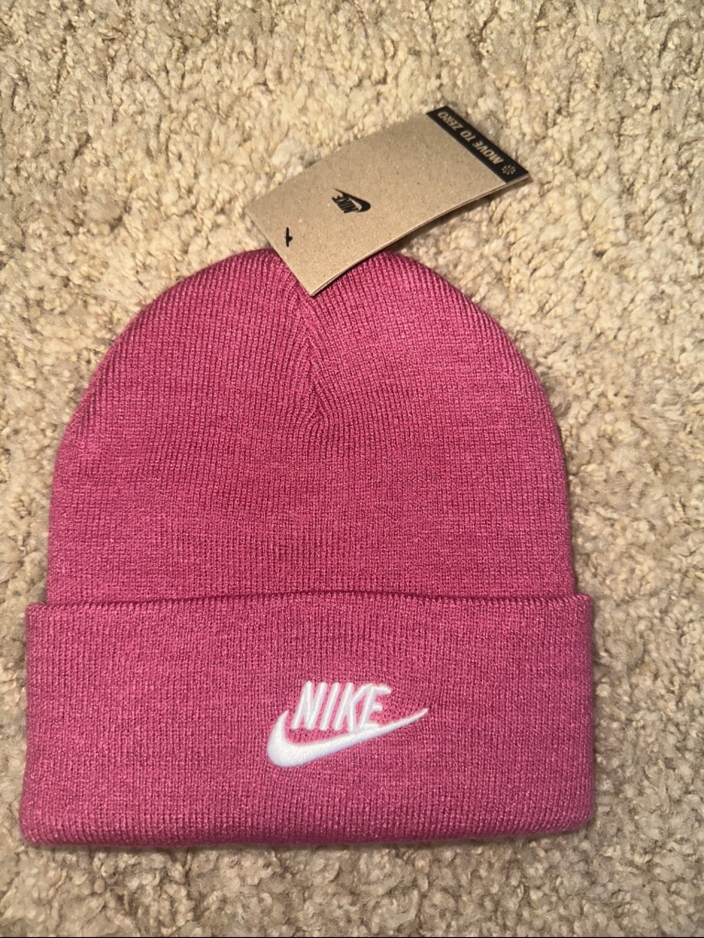 NWT Nike Kids’ Peak Sweet Beet & White Beanie